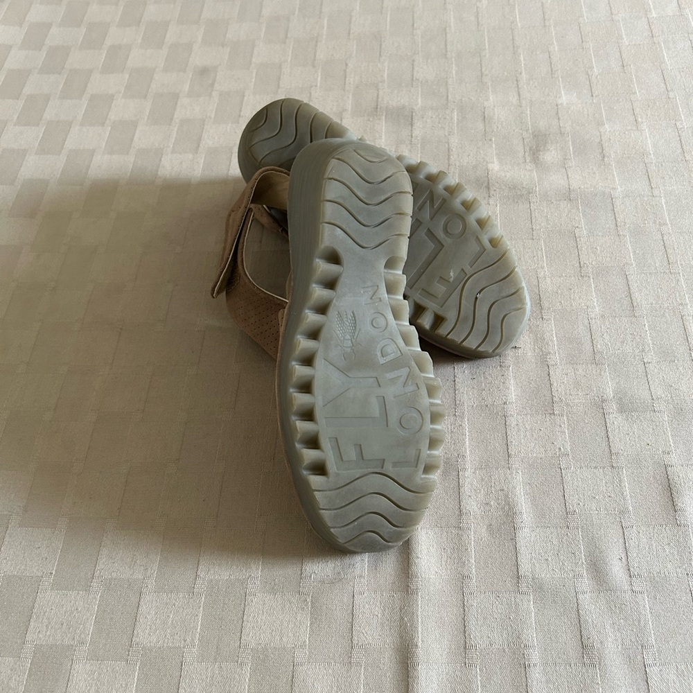 Fly London Ankle Bootie Wedge Slingback Perforated Sandals - Picture 11 of 14